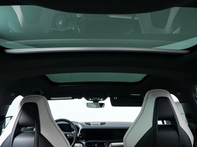 New 2026 Porsche Panamera 4 image 15