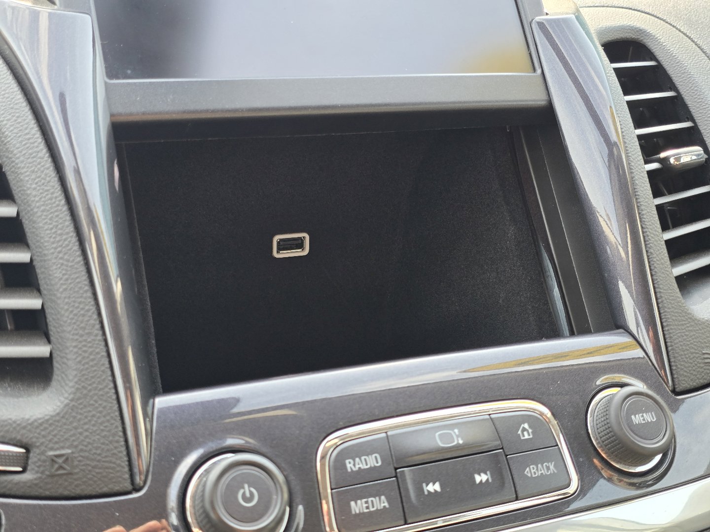 Used 2019 Chevrolet Impala LS image 9