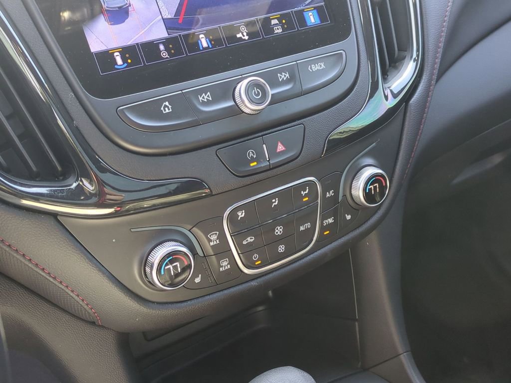 Used 2023 Chevrolet Equinox RS w/ RS Leather Package image 21