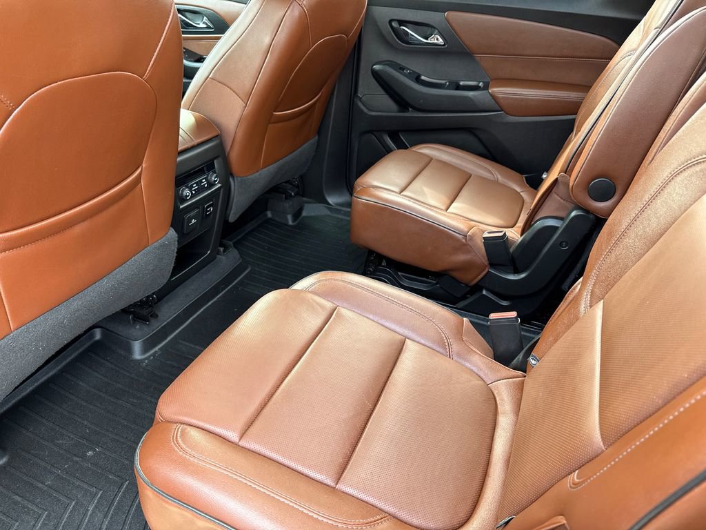 Used 2018 Chevrolet Traverse High Country image 19