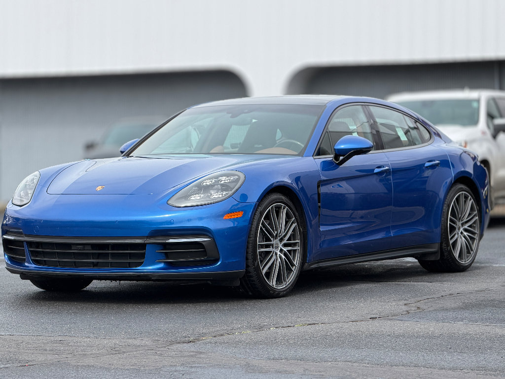 Used 2018 Porsche Panamera 4 image 20