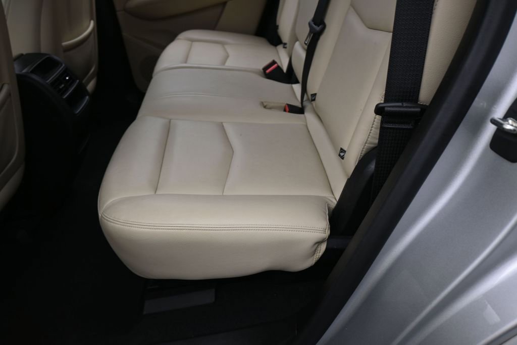 Used 2019 Cadillac XT5 FWD image 30
