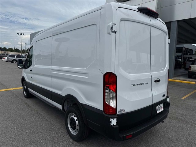 New 2025 Ford Transit 250 148 Medium Roof image 7