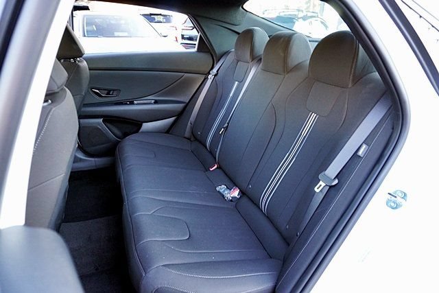 New 2026 Hyundai Elantra Sport FWD image 19