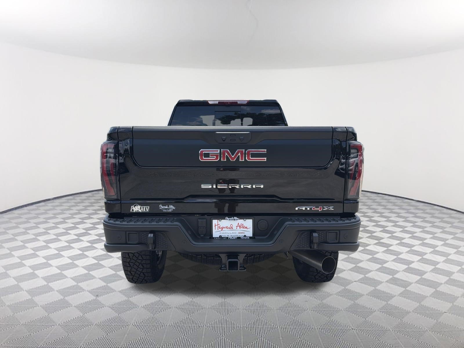 New 2026 GMC Sierra 2500 AT4X w/ AT4X AEV Edition AWD/4WD image 5