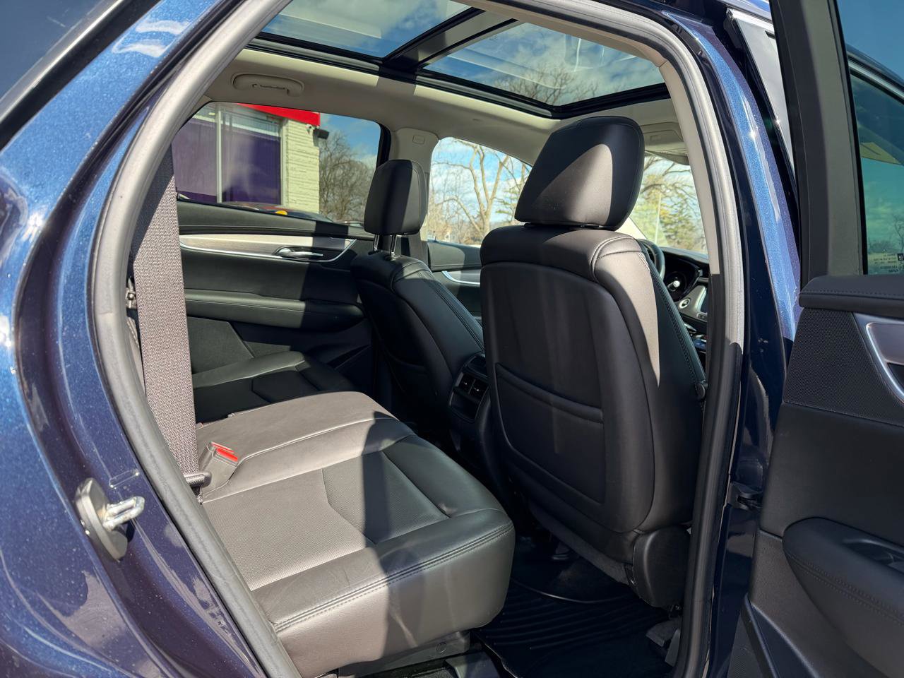 Used 2017 Cadillac XT5 Luxury image 14