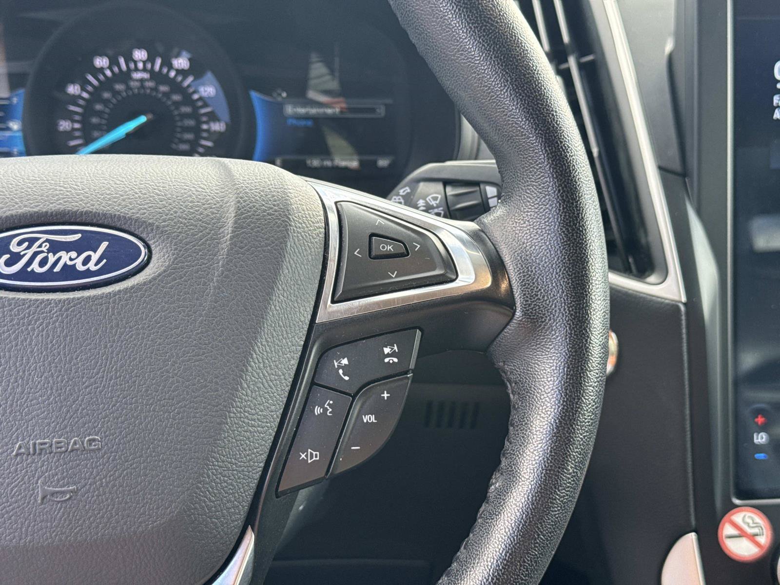 Used 2024 Ford Edge SEL AWD/4WD image 28