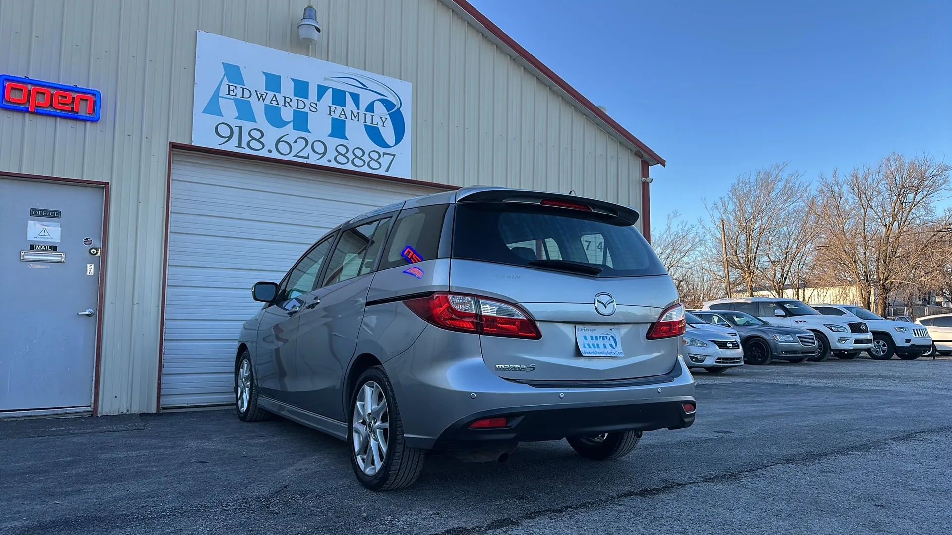 Used 2015 MAZDA MAZDA5 Touring image 18