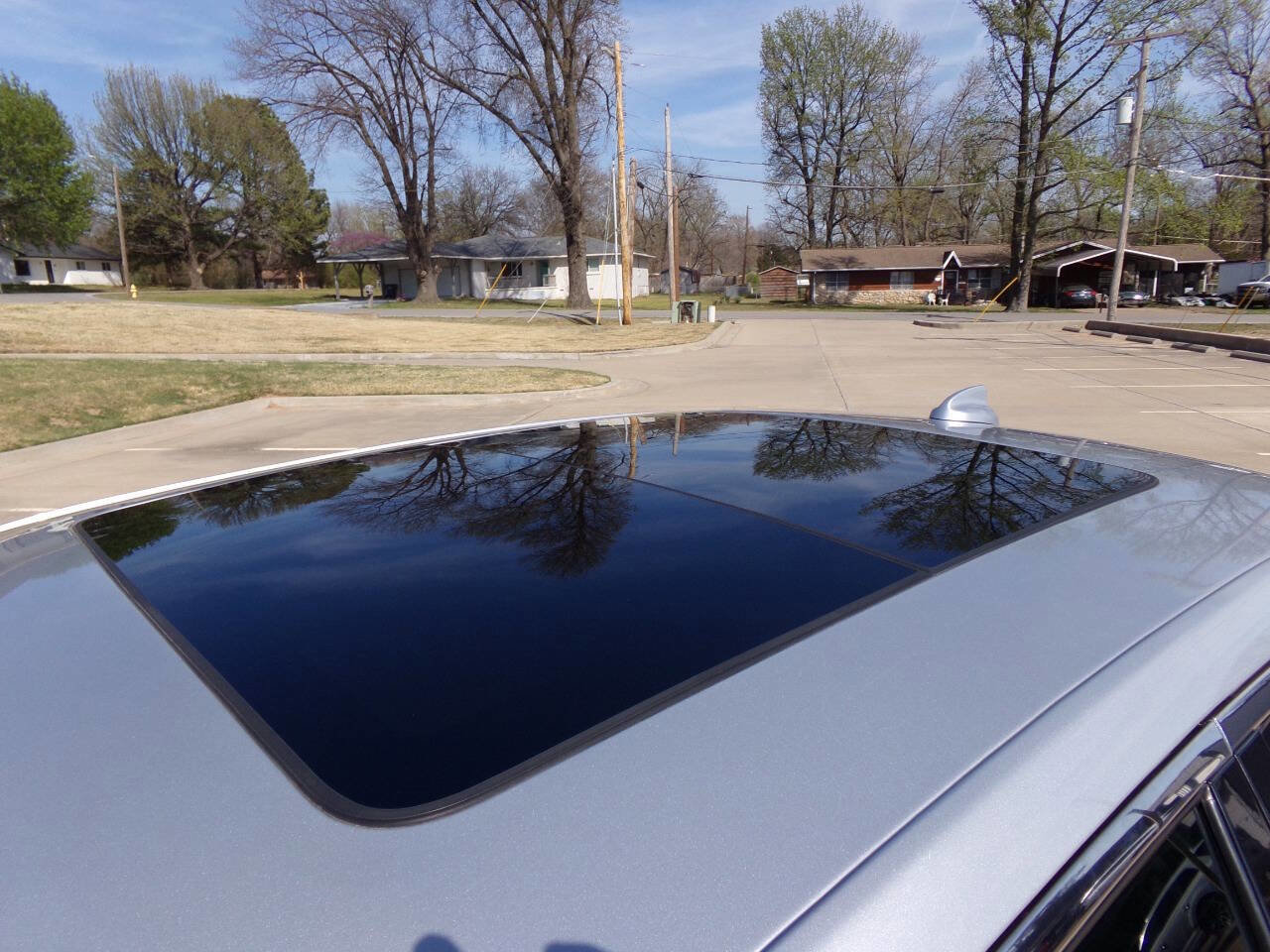 Used 2020 Chrysler 300 Limited image 9