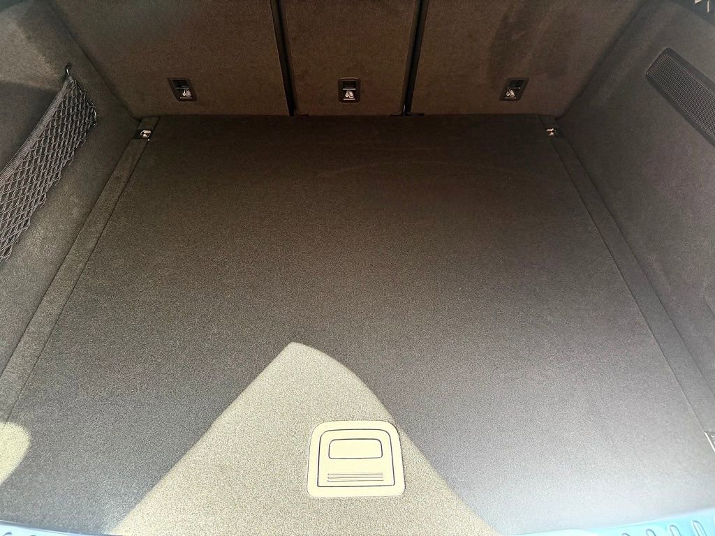 New 2026 Porsche Cayenne image 22