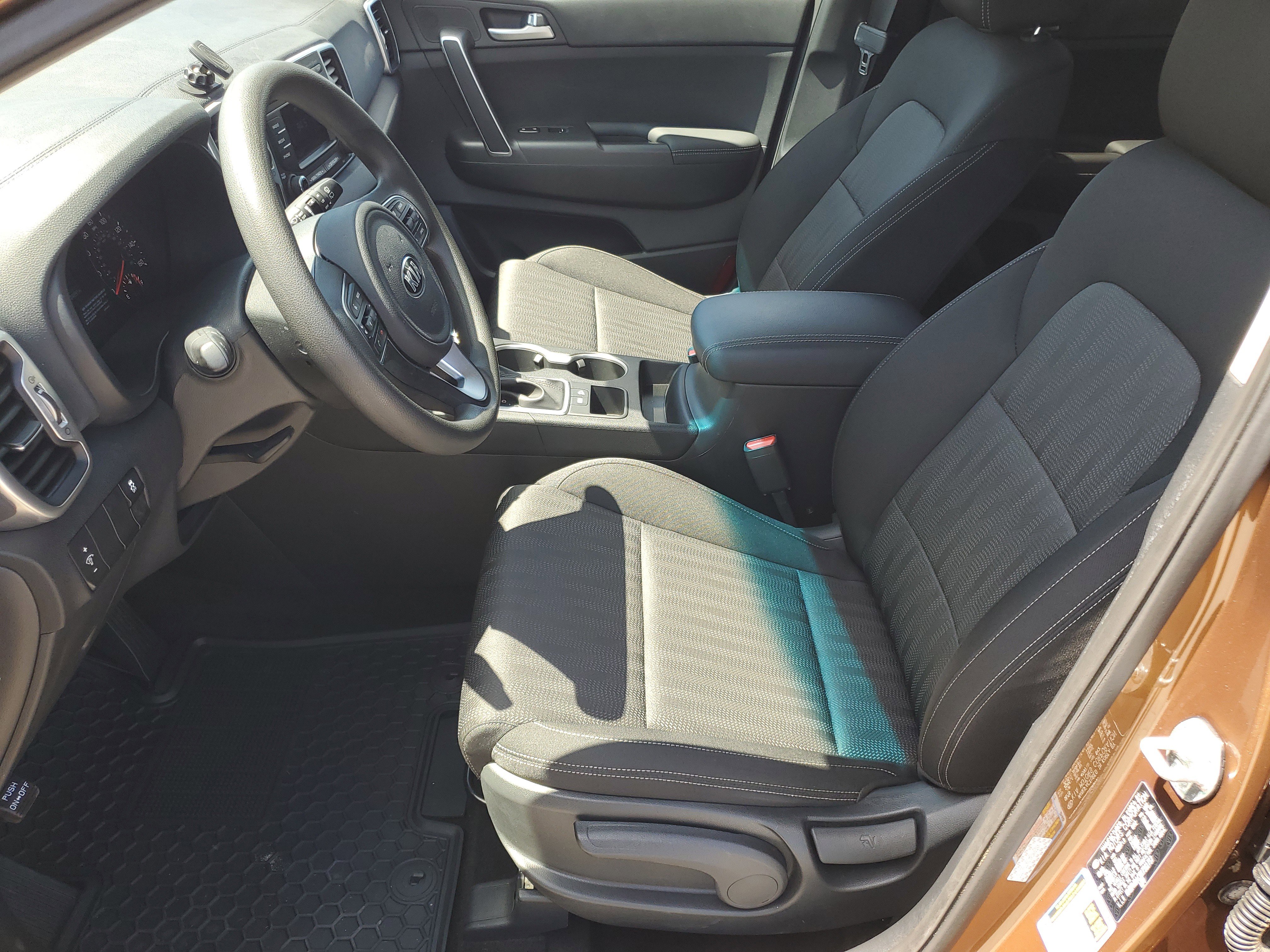 Used 2019 Kia Sportage LX image 10