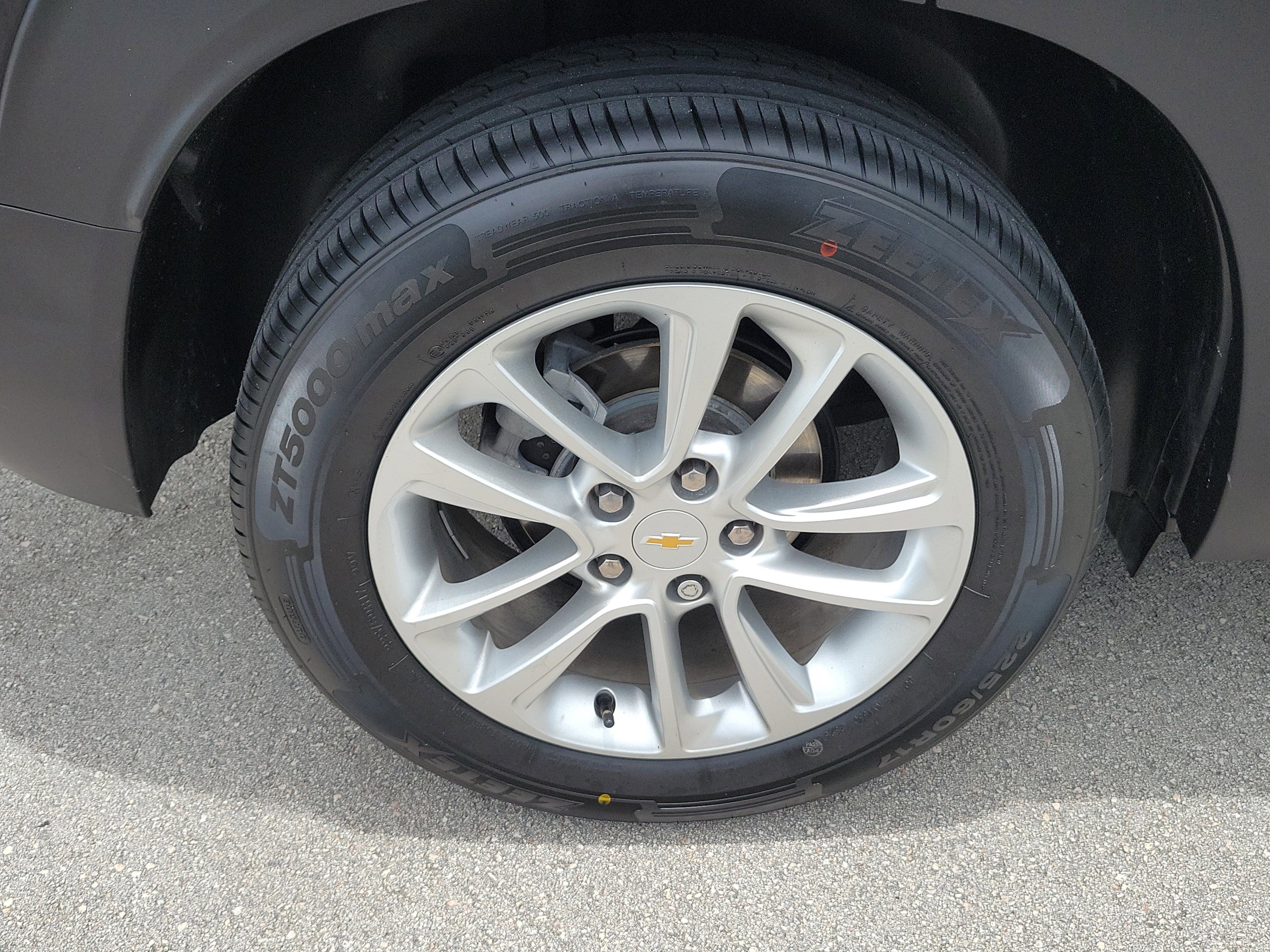 Used 2025 Chevrolet TrailBlazer LS FWD image 8