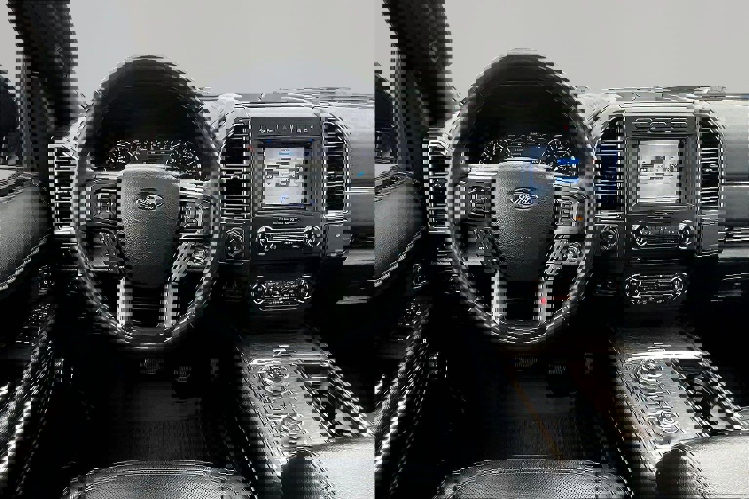 Used 2018 Ford Expedition Max Limited w/ Equipment Group 302A image 9