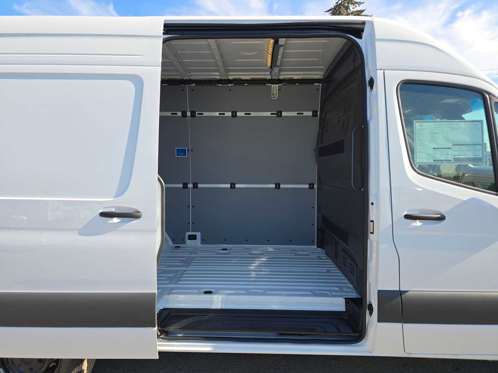 New 2026 Mercedes-Benz Sprinter 2500 image 15