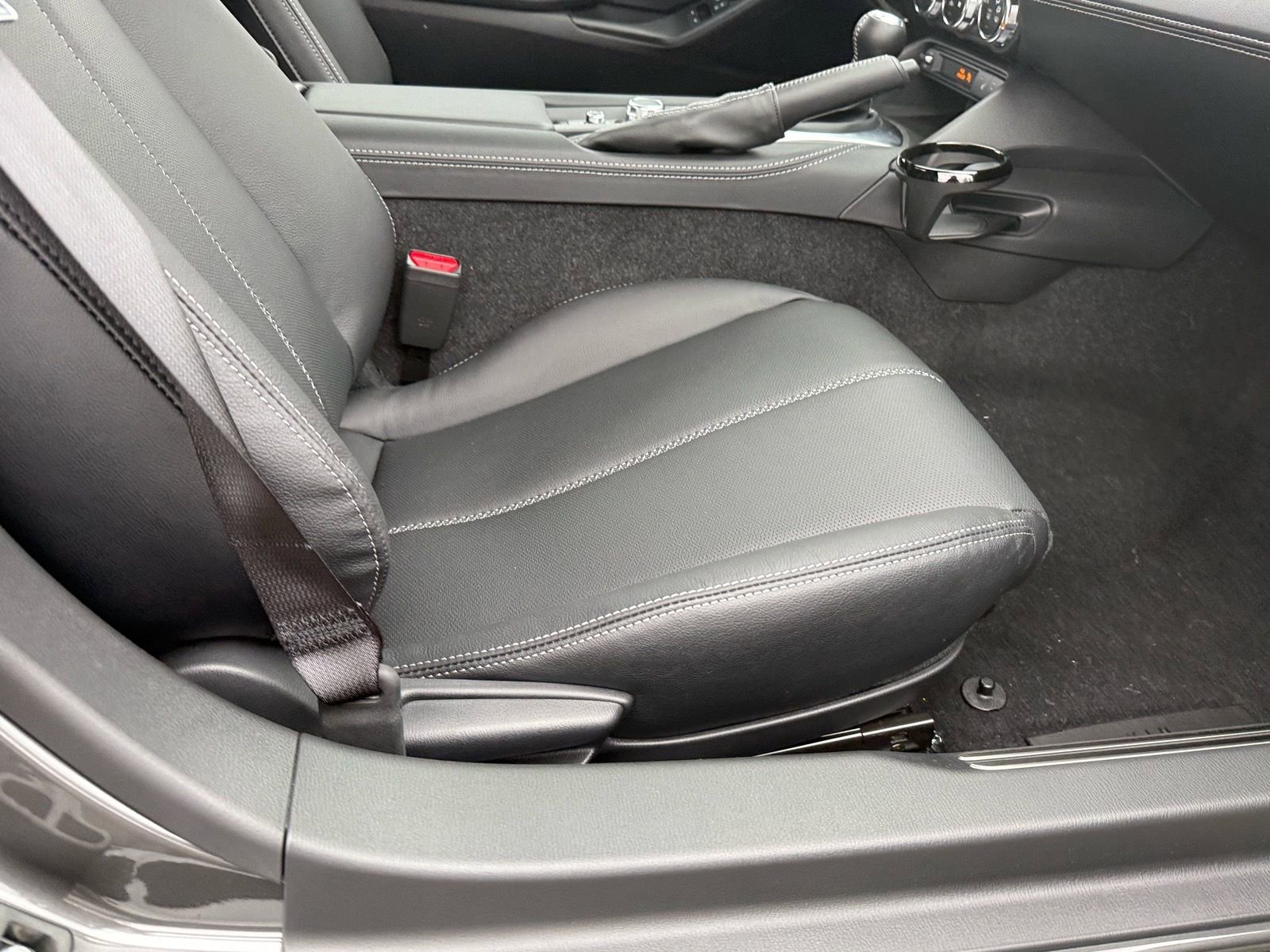 New 2025 MAZDA MX-5 Miata RF Grand Touring w/ Weather Package image 13