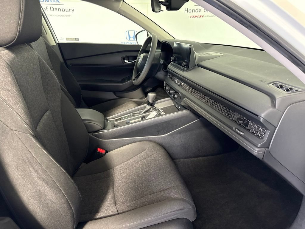 Used 2023 Honda Accord LX image 6