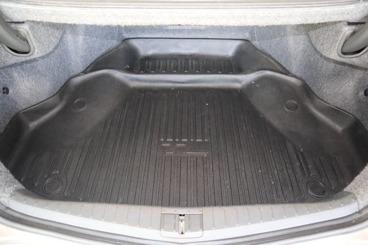 Used 2009 Acura TL w/ Technology Package image 17
