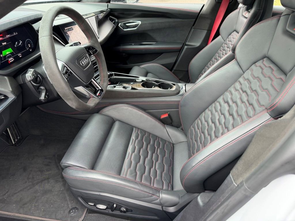 Certified 2022 Audi RS e-tron GT w/ Year 1 Package image 3