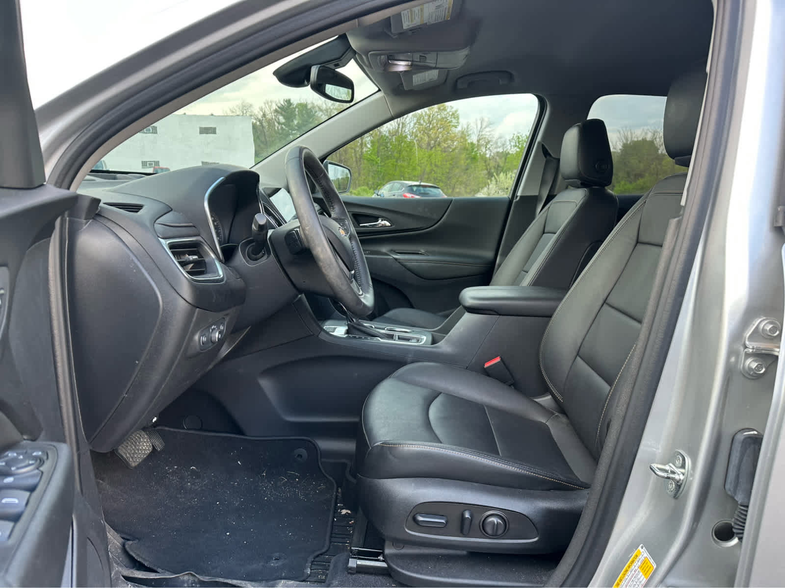 Used 2021 Chevrolet Equinox Premier AWD/4WD image 9