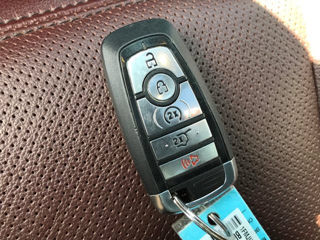Used 2024 Ford Expedition Limited AWD/4WD image 25