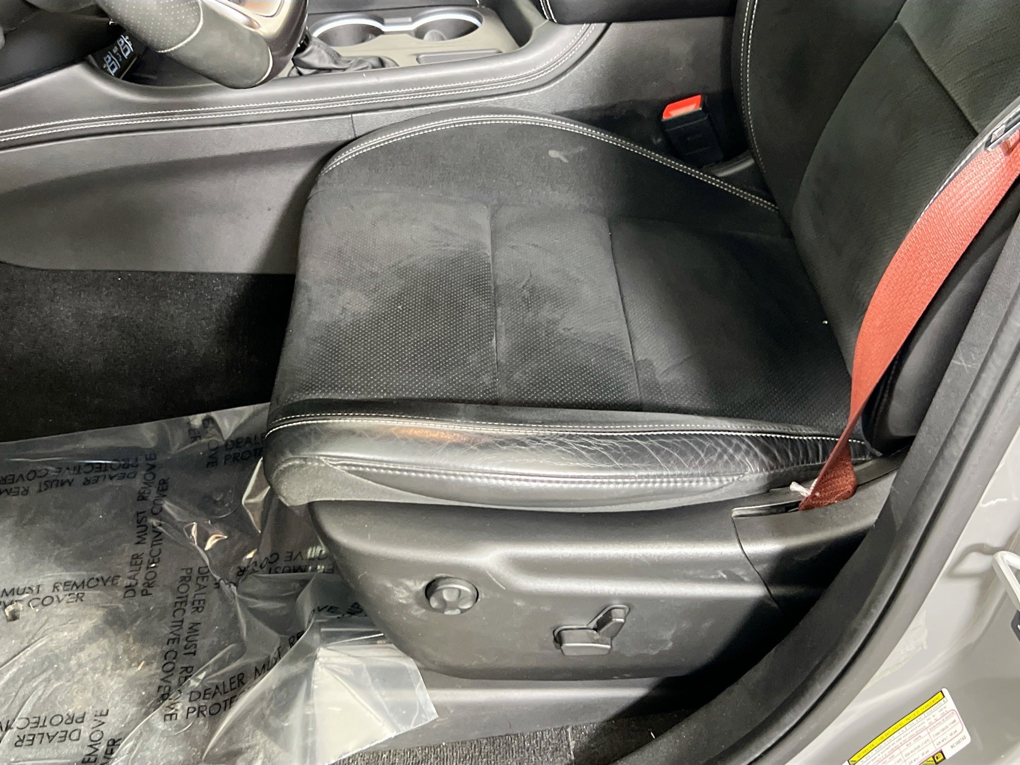 Used 2022 Dodge Durango SRT w/ Black Package AWD/4WD image 19