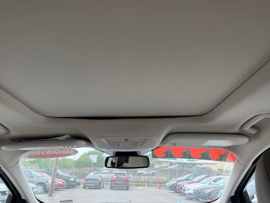 Used 2019 Ford Escape Titanium FWD image 13