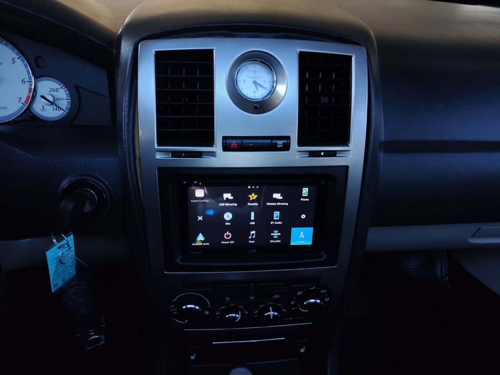 Used 2006 Chrysler 300 SRT8 w/ SRT Option Group II image 7