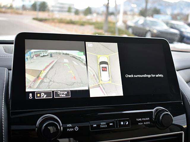 Used 2022 INFINITI QX80 Premium Select w/ All-Season Package image 10