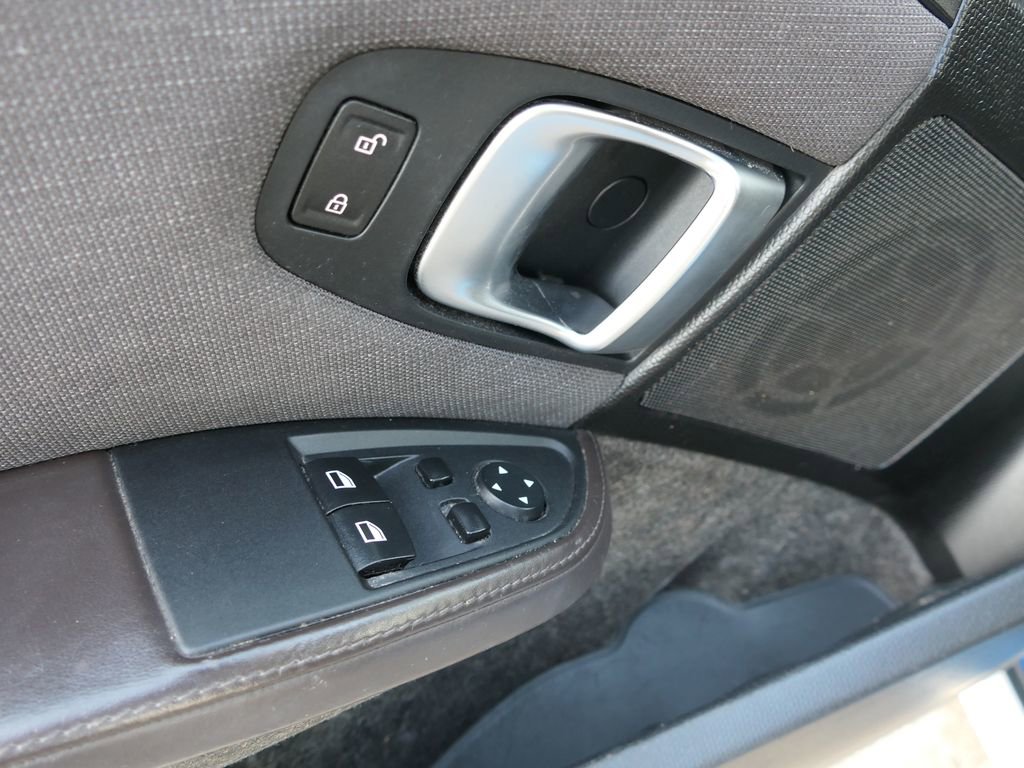 Used 2014 BMW i3 w/ Range Extender image 14