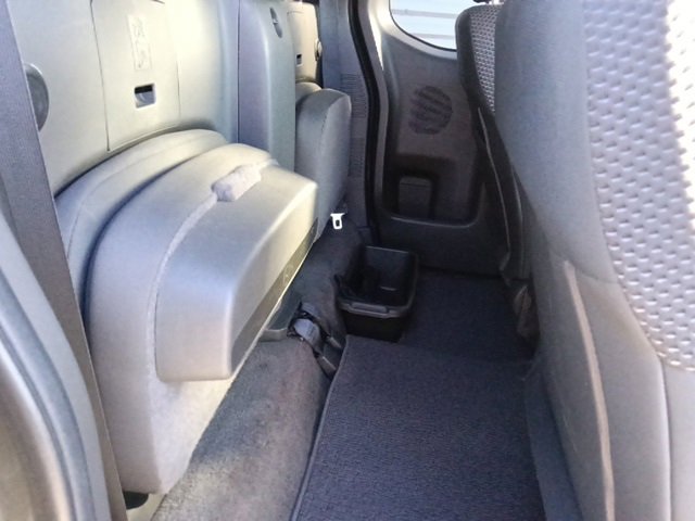 Used 2017 Nissan Frontier Desert Runner image 28