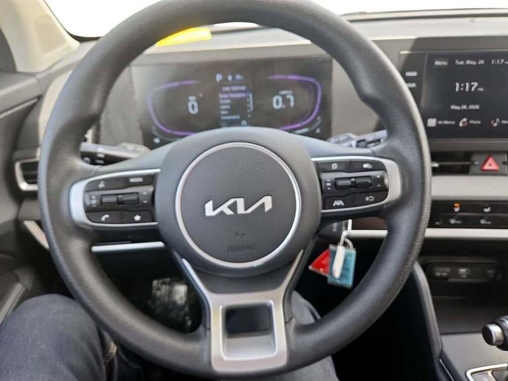 Used 2025 Kia Sportage LX AWD/4WD image 14