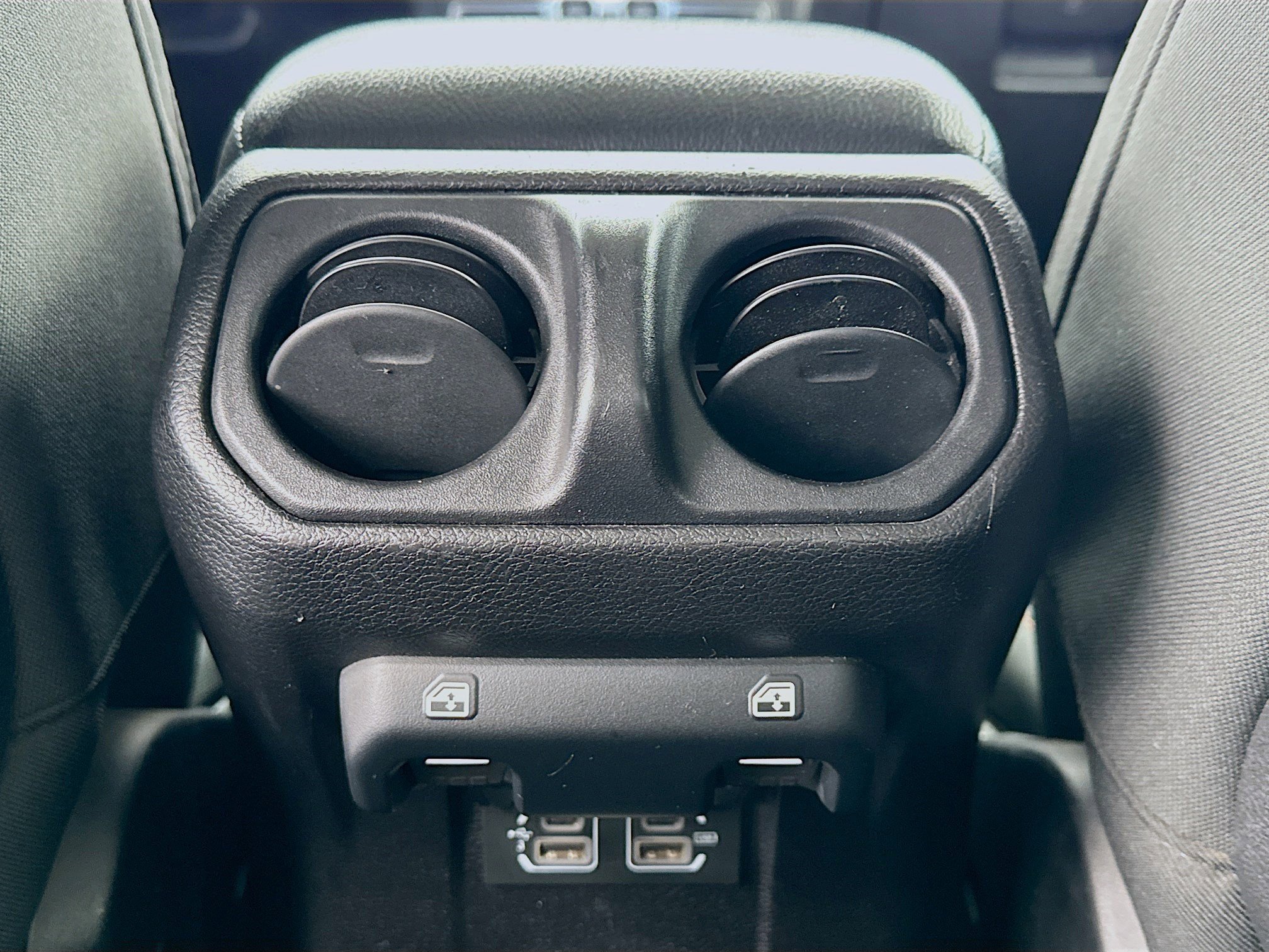 Used 2020 Jeep Gladiator Mojave w/ Trailer Tow Package image 17