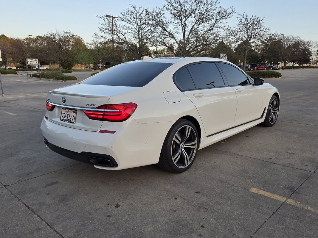 Used 2016 BMW 750i xDrive AWD/4WD image 6