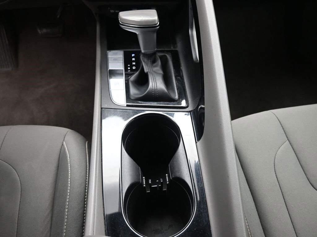 Used 2023 Hyundai Elantra SEL w/ Convenience Package image 13