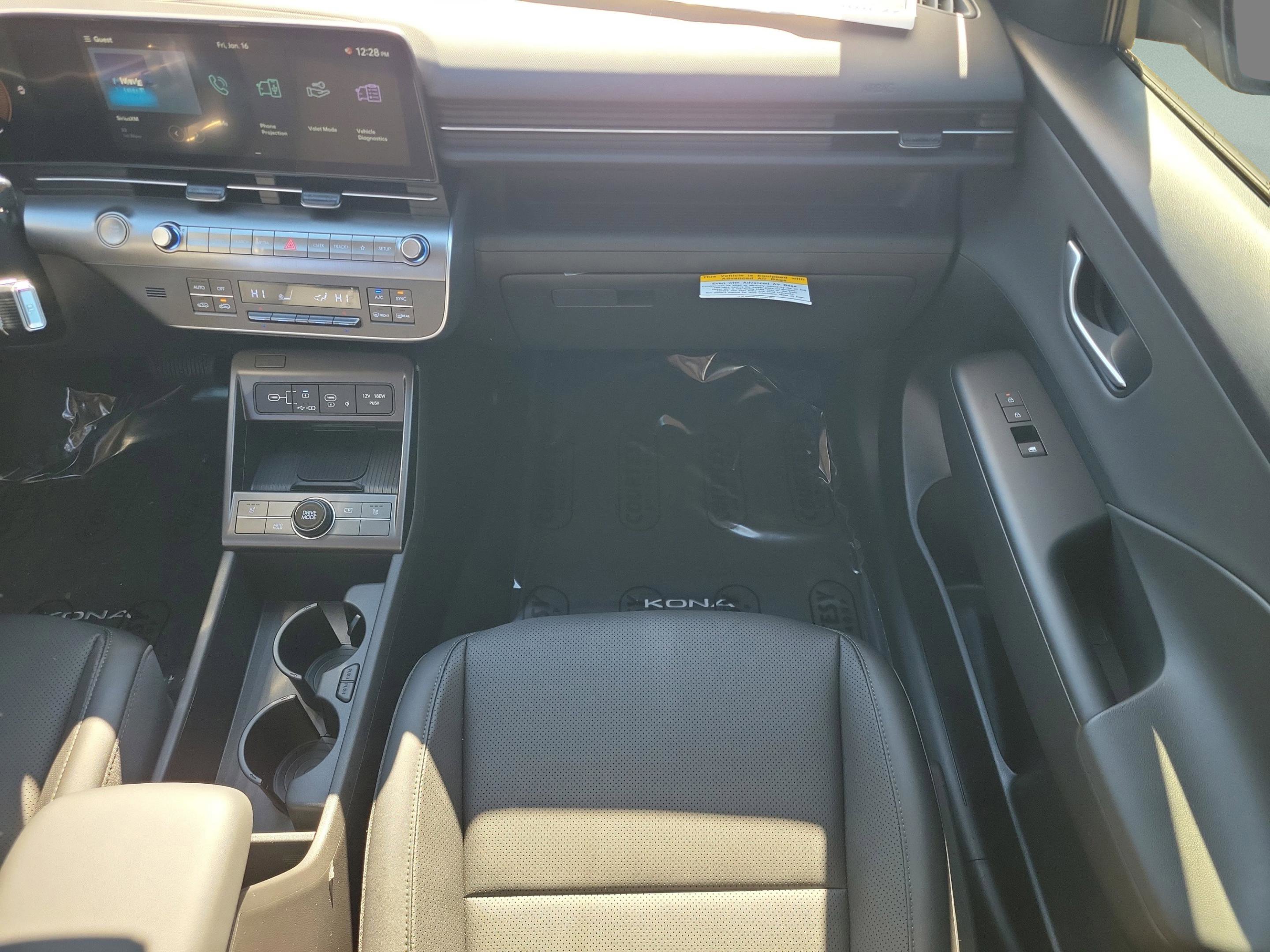 New 2026 Hyundai Kona SEL Premium image 11