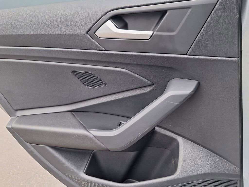 Used 2022 Volkswagen Jetta SE image 14