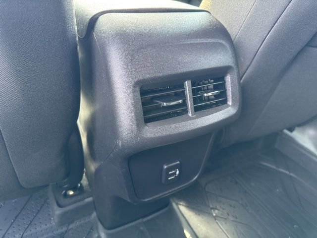 Used 2024 Chevrolet Equinox LT w/ LPO, Floor Liner Package AWD/4WD image 21