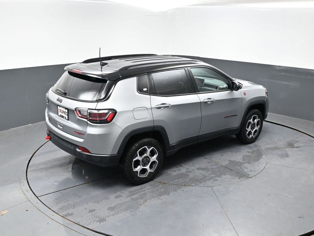 Used 2022 Jeep Compass Trailhawk w/ Trailhawk Elite Group image 42