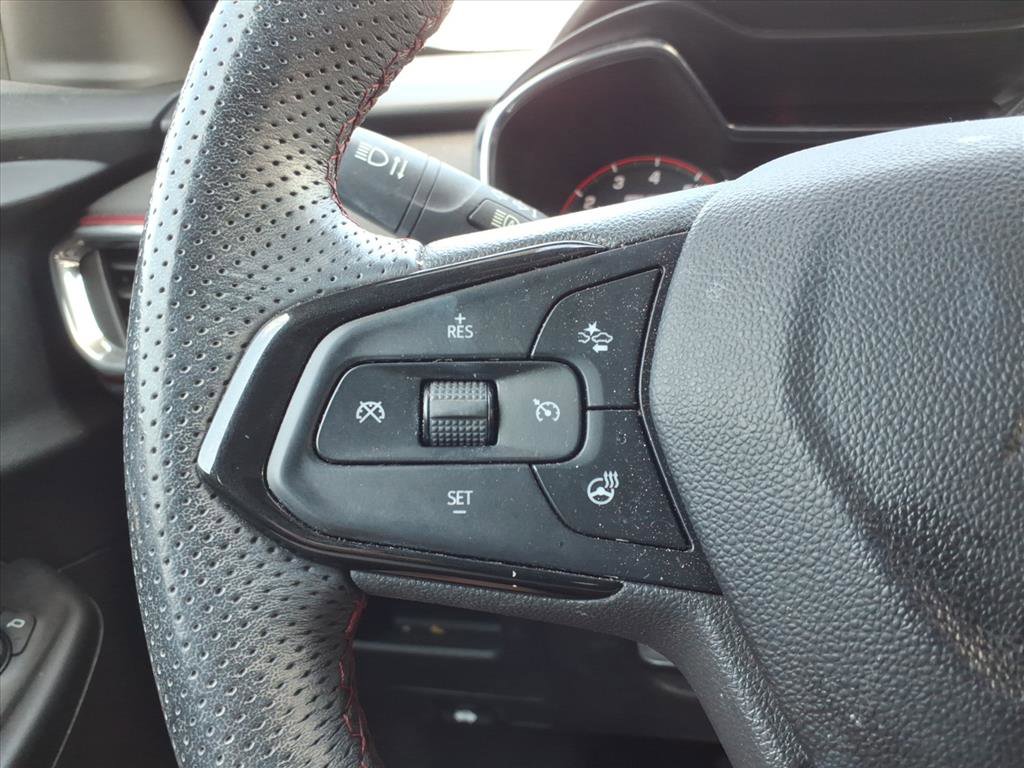 Used 2022 Chevrolet TrailBlazer RS FWD image 15