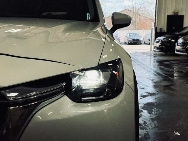 Used 2024 MAZDA CX-90 3.3 Turbo w/ Preferred Plus image 2