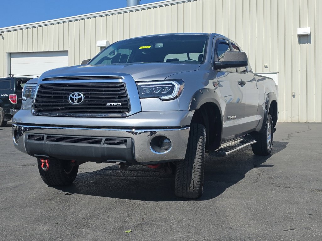 Used 2013 Toyota Tundra 4x4 Double Cab w/ TRD Off-Road Pkg image 3