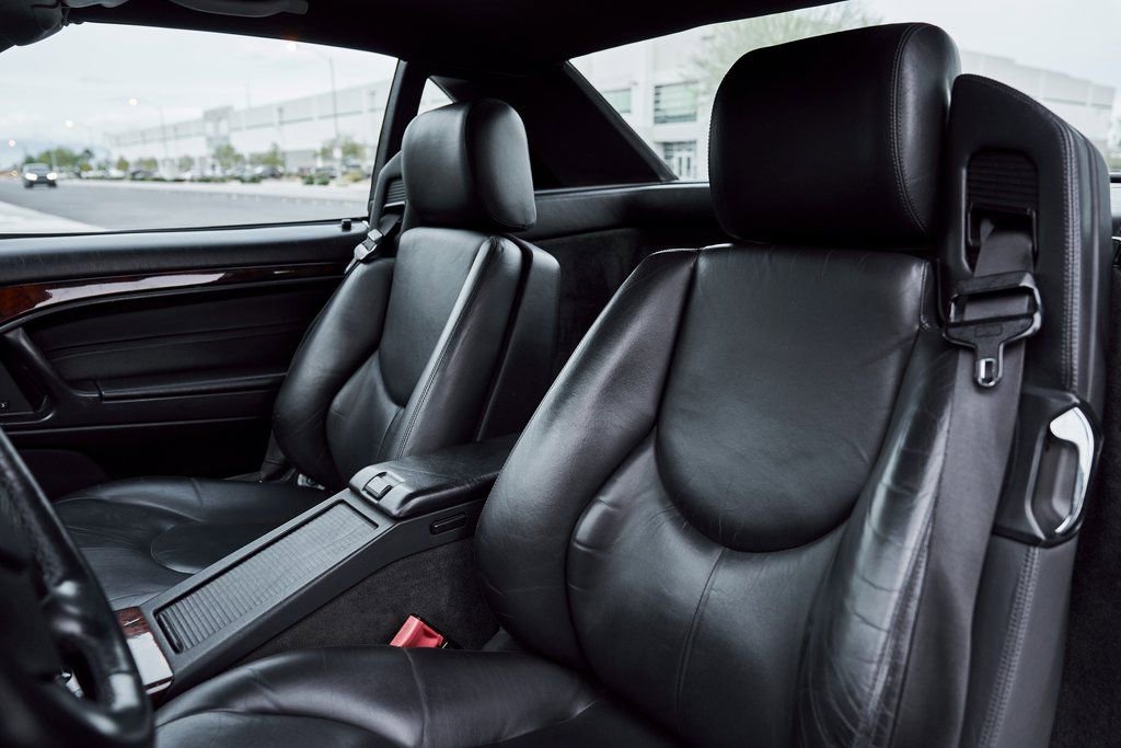 Used 2002 Mercedes-Benz SL 500 w/ SL2 Option Pkg image 43