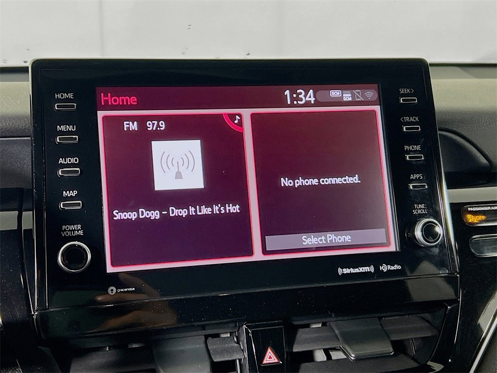 Used 2021 Toyota Camry XSE image 14