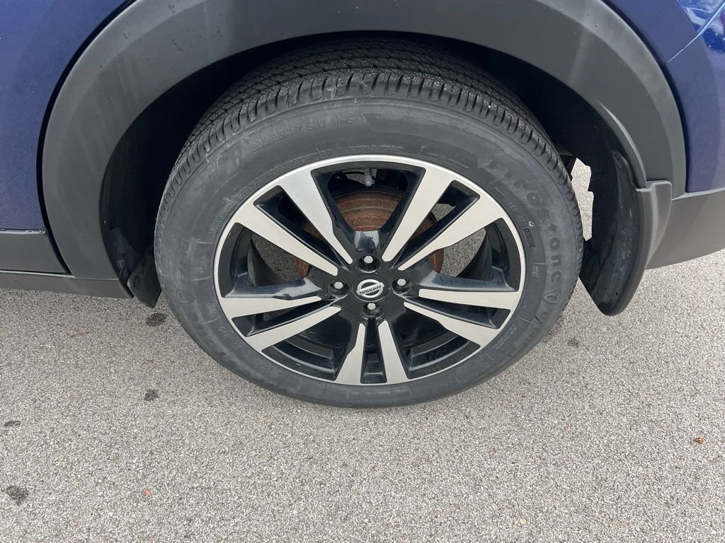 Used 2019 Nissan Kicks SV FWD image 13