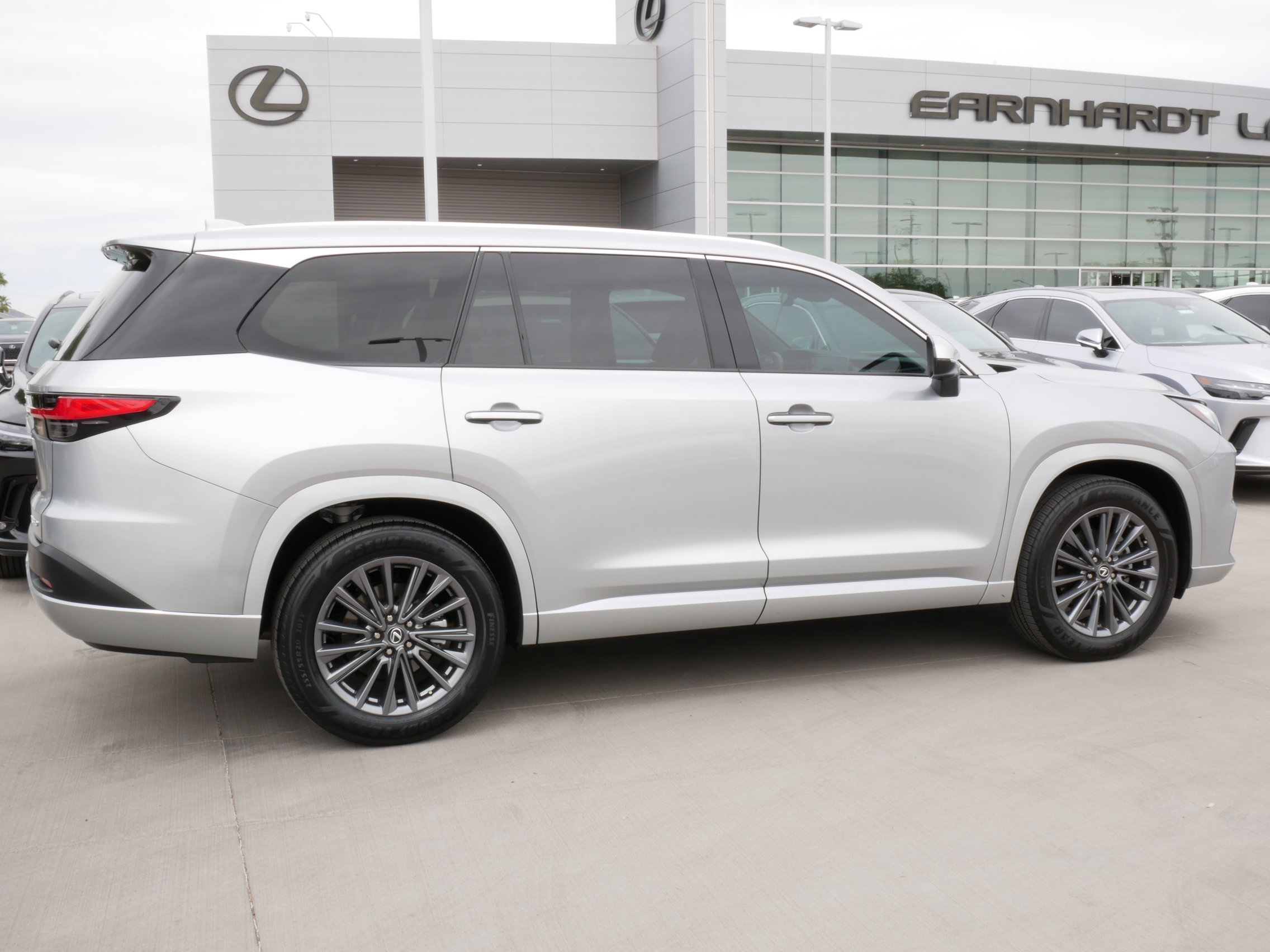 Used 2024 Lexus TX 350 FWD w/ Cold Weather Package image 11