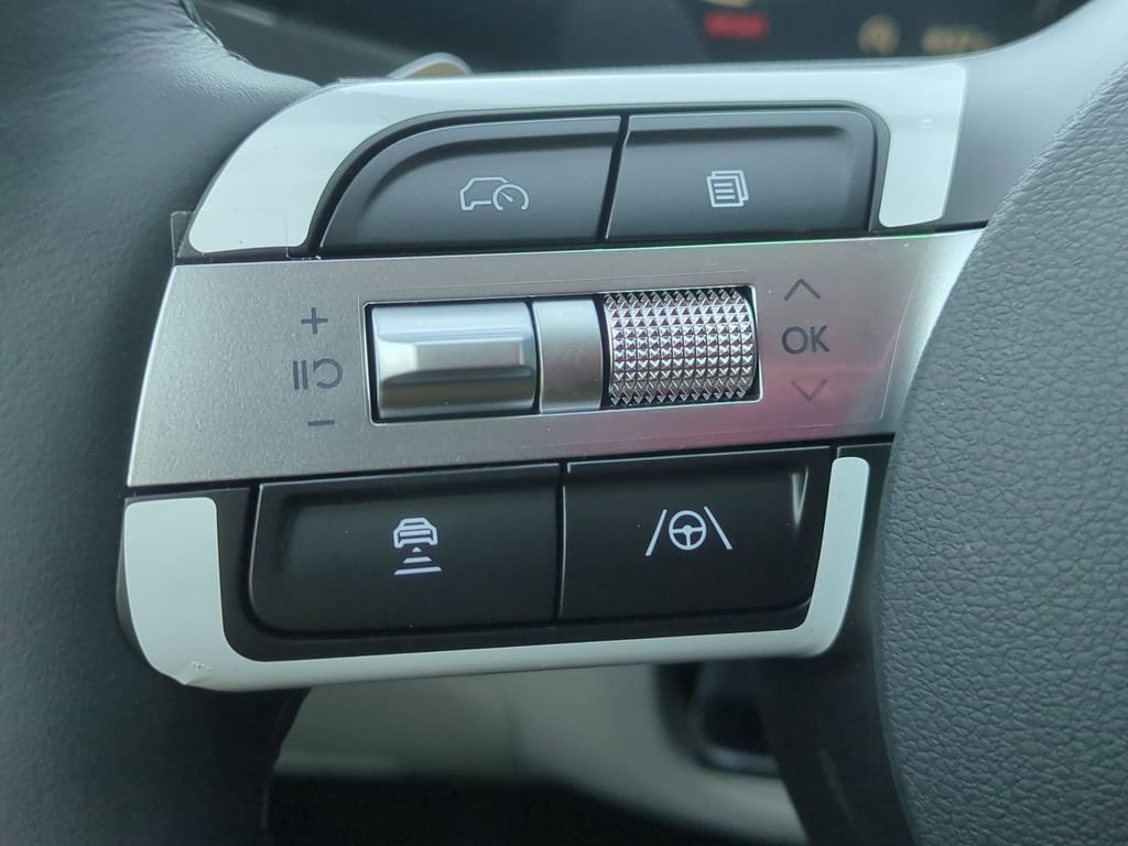 New 2026 Hyundai Tucson Limited image 14