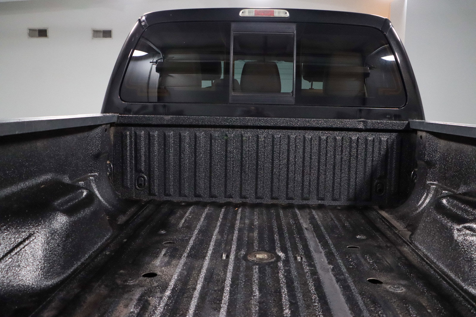 Used 2015 Ford F250 Lariat w/ Chrome Package image 30