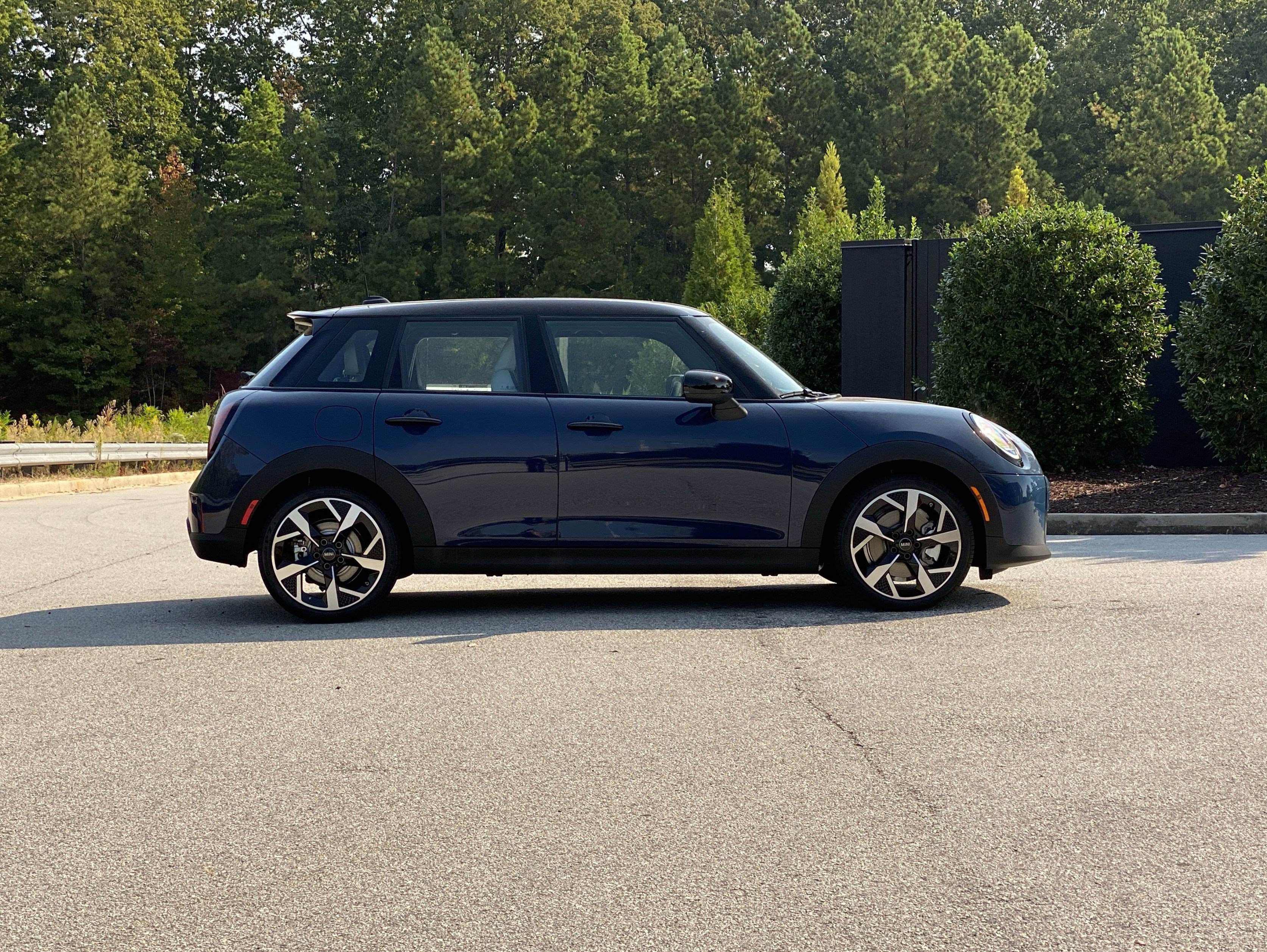 Used 2026 MINI Cooper S FWD image 5