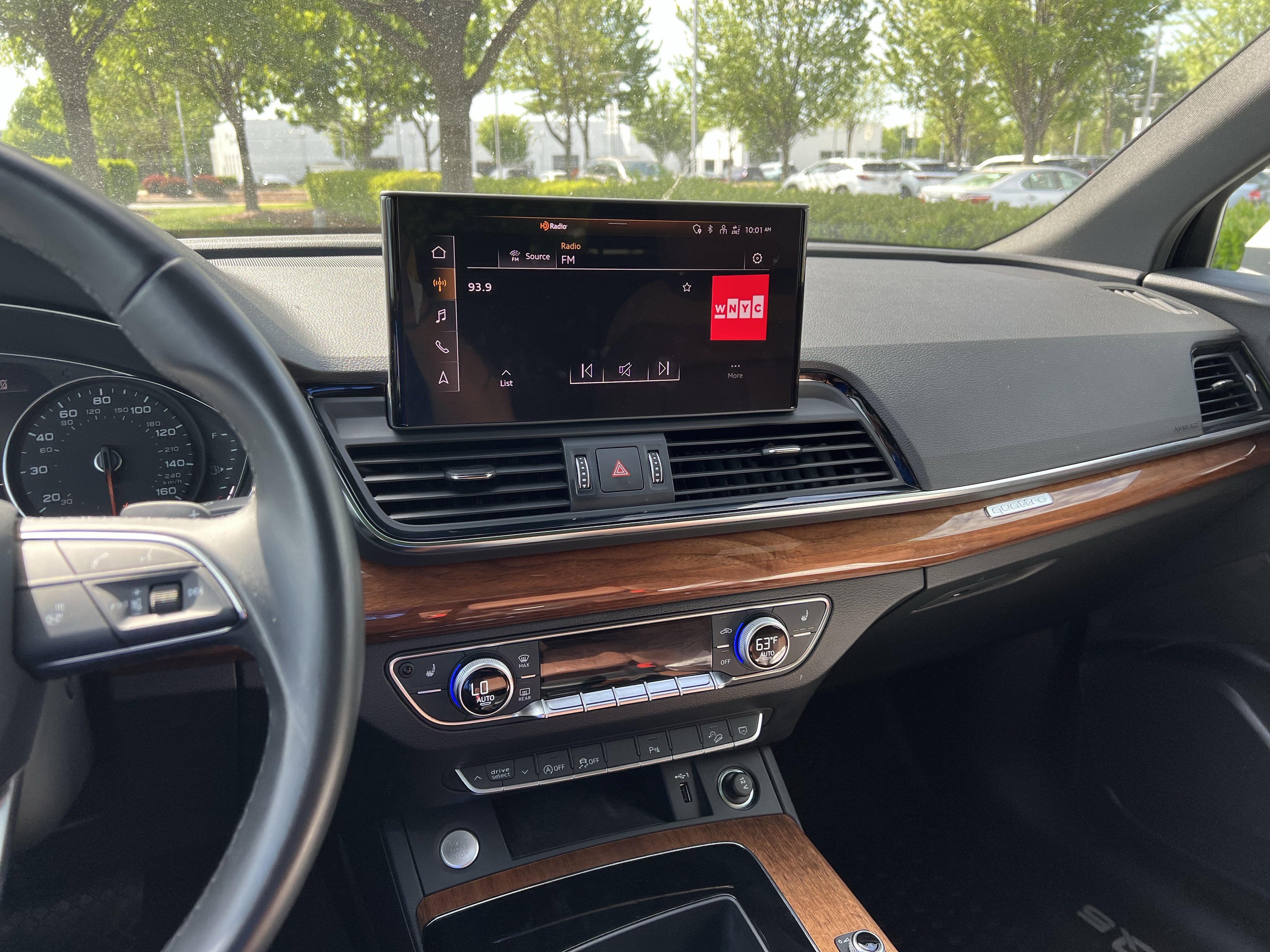 Used 2023 Audi Q5 2.0T Premium w/ Convenience Package image 31