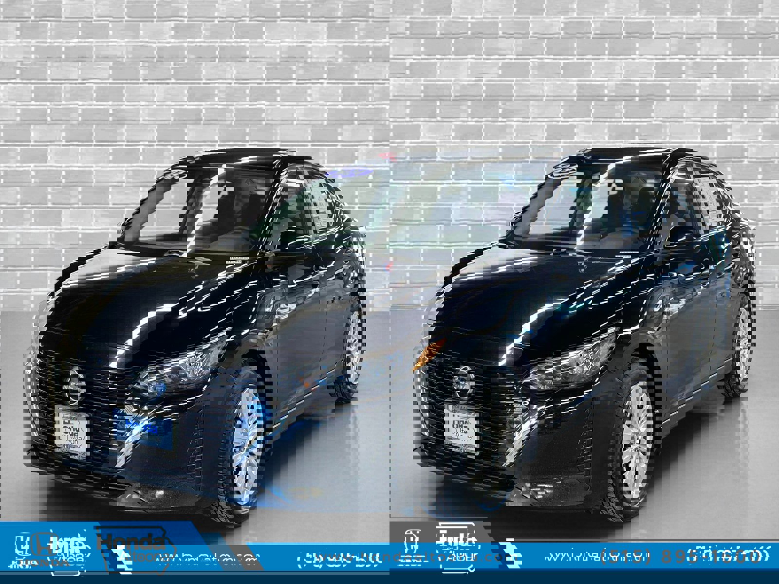 Used 2024 Nissan Sentra S image 1